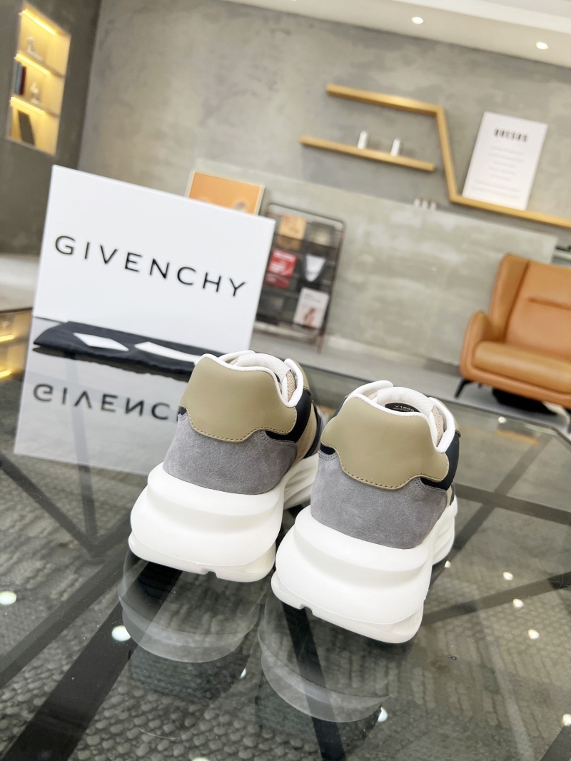 Givenchy Sneakers